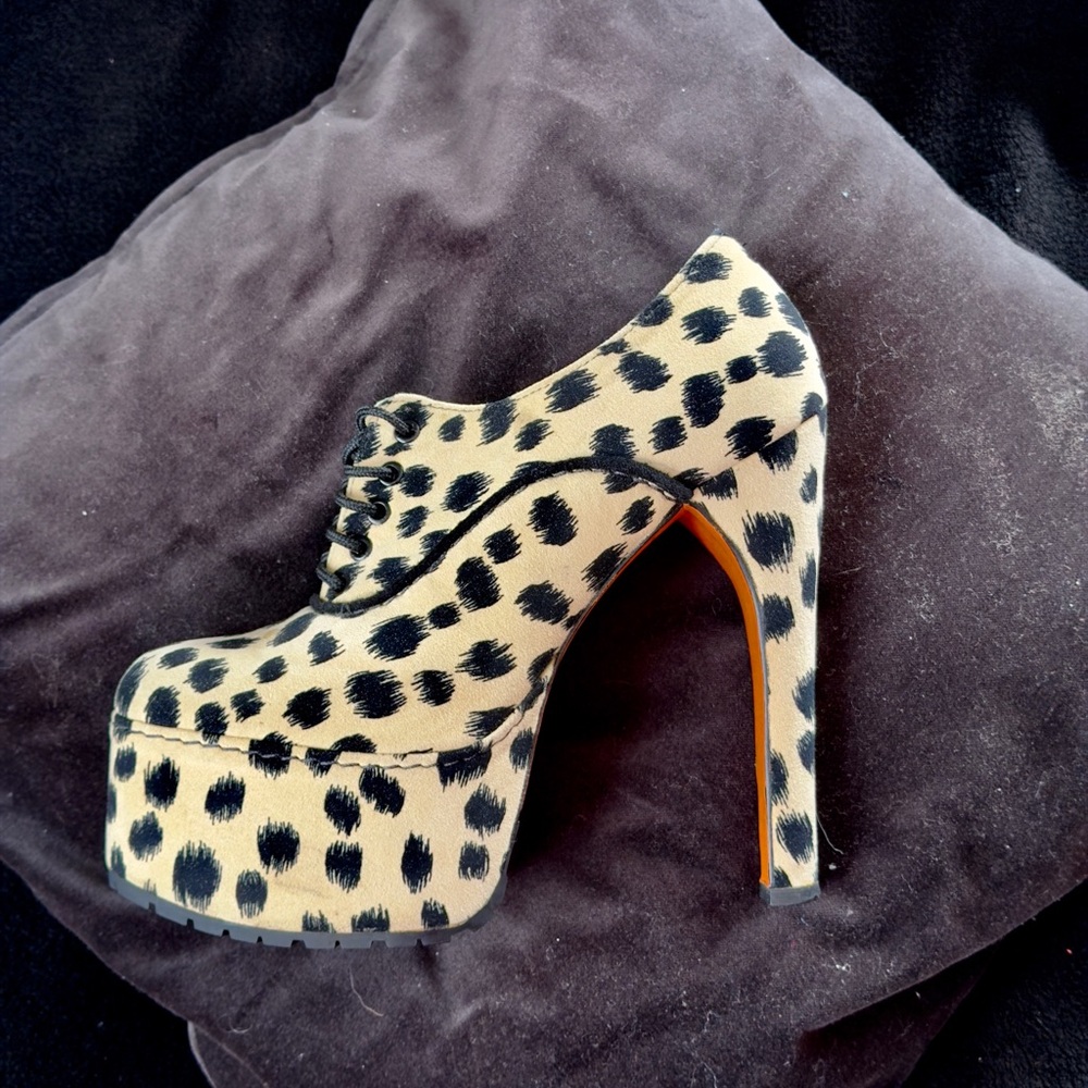 Leopard Spot Platform Lace-Up Bootie in Tan and Black